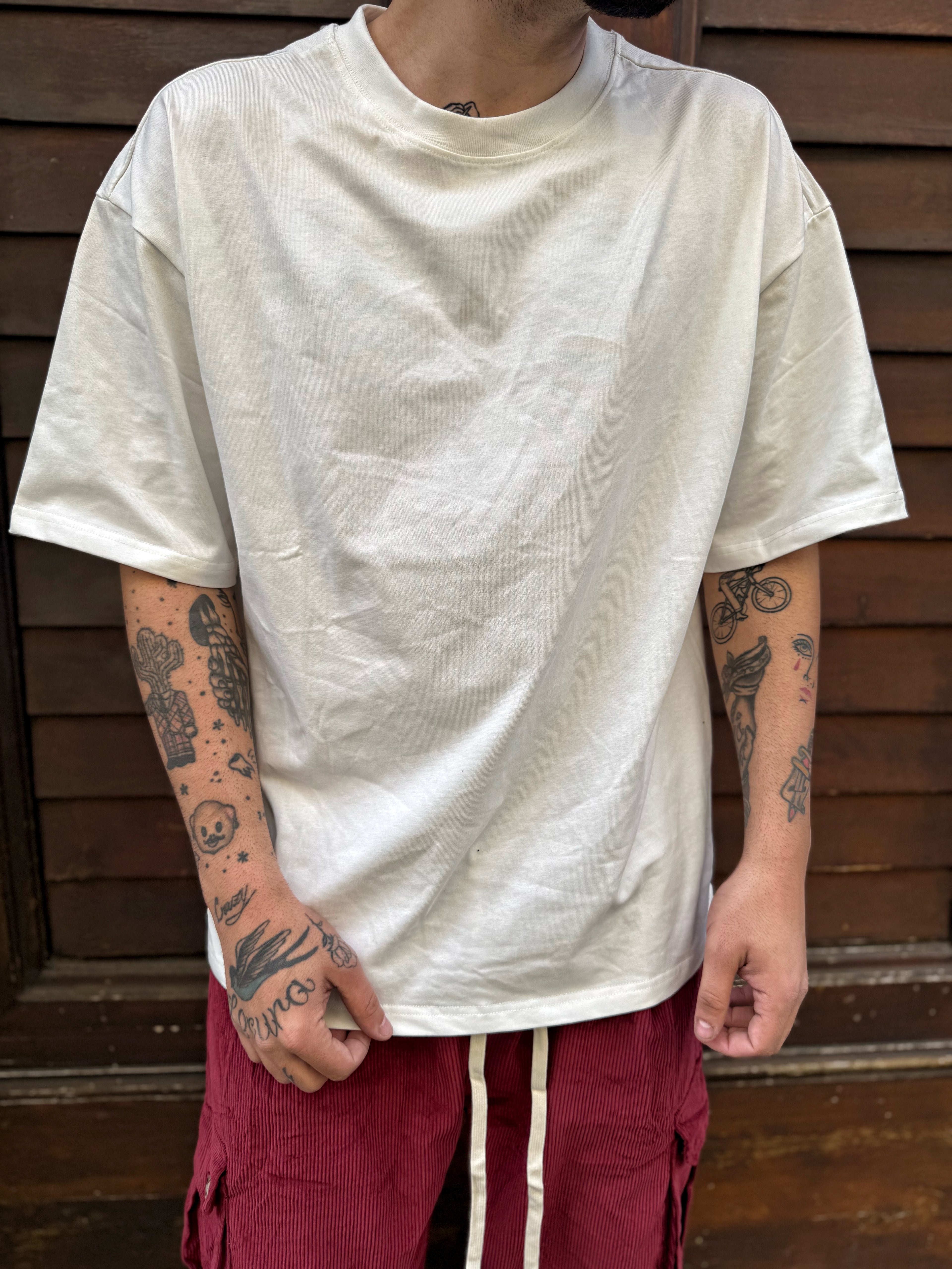 T-Shirt over Ghenez