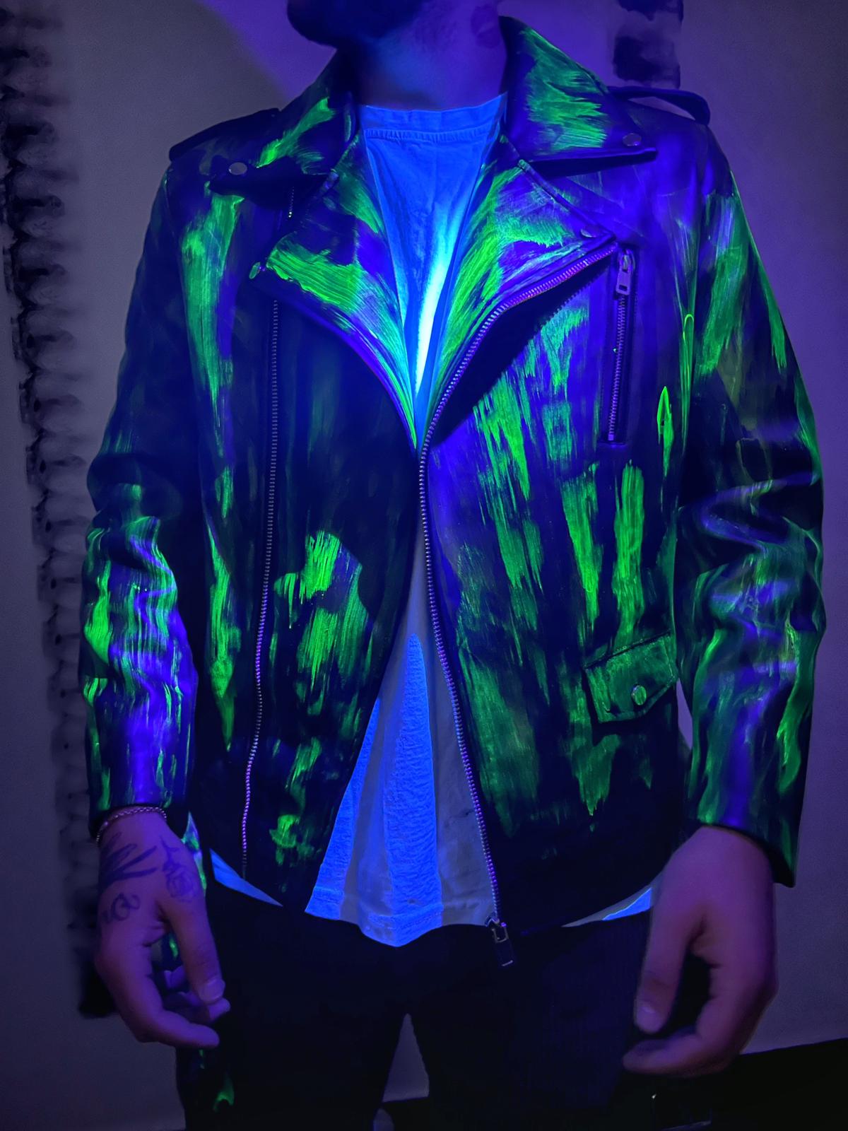 CHIODO FLUO